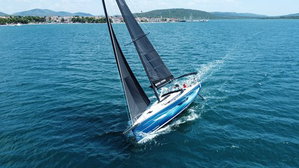 Elan E6 „Thor“ – fotka 1