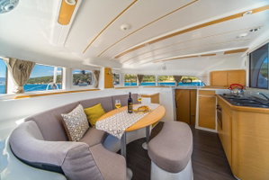 Lagoon 380 „Queen Mia“ – fotka 8