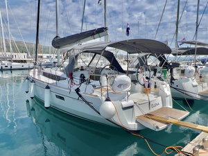 Sun Odyssey 479 „Elena“ – fotka 3