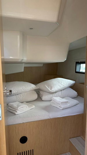Bavaria C42 „Onyx“ – fotka 12