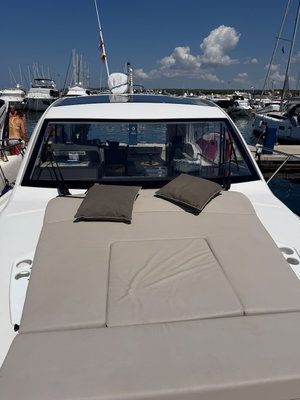 Sealine C335 „Min Maity“ – fotka 6