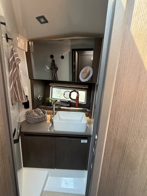 Sealine C335 „Min Maity“ – fotka 4