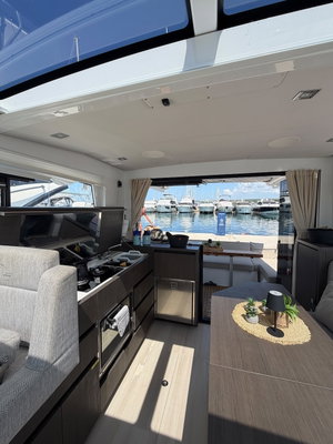 Sealine C335 „Min Maity“ – fotka 8