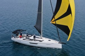 Elan E6 „Sailing Grace“ – fotka 21
