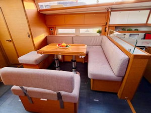 Dufour 530 „Suzie Q“ – fotka 11