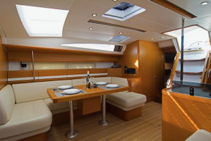 Jeanneau 53 „Omega Kiss“ – fotka 7