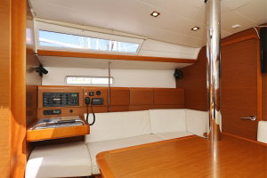 Sun Odyssey 389 „Eol“ – fotka 9