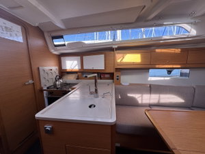 Dufour 37 „Skiona“ – fotka 7