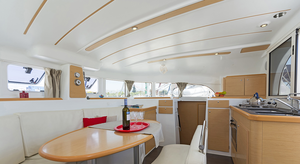 Lagoon 380 S2 „Bellevue“ – fotka 12