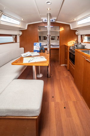 Oceanis 38.1 „Rania“ – fotka 13