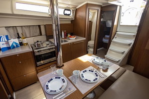 Oceanis 38.1 „The Boss“ – fotka 9