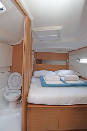 Sun Odyssey 415 „Nuria“ – fotka 5