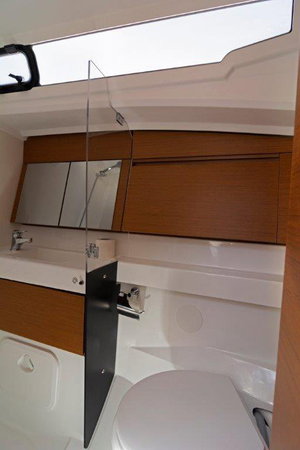 Sun Odyssey 410 „Shaken Not Stirred“ – fotka 16