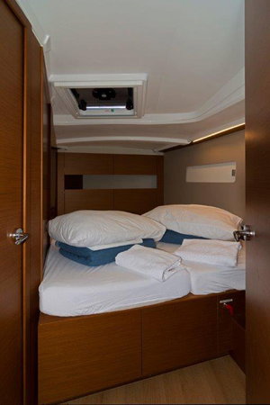 Sun Odyssey 410 „Shaken Not Stirred“ – fotka 12