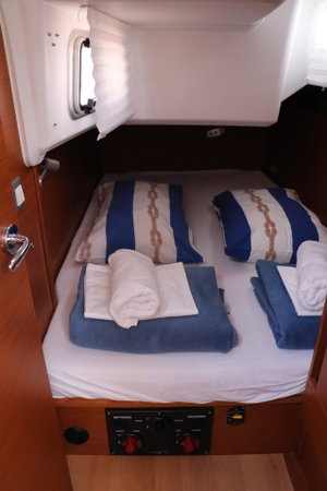 Sun Odyssey 410 „Shaken Not Stirred“ – fotka 4