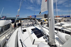 Bavaria Cruiser 37