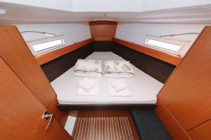 Bavaria Cruiser 37 „Spectrum“ – fotka 17