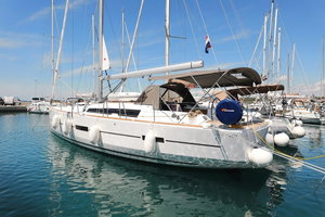 Dufour 460 GL „SunnyLife“ – fotka 1