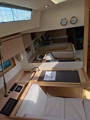 Oceanis 51.1 „Dima II“ – fotka 11