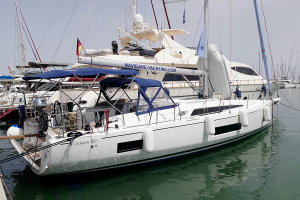 Oceanis 46.1 „Loco Amor“ – fotka 1