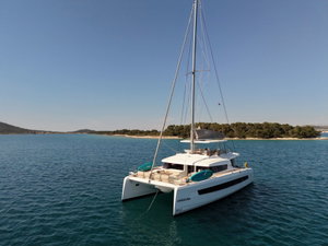 Bali 5.8 „Angelina“ – fotka 4