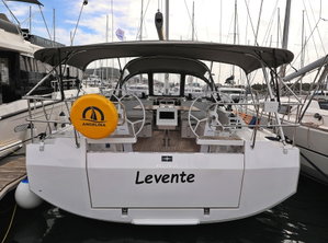 Bavaria C42 „Levente“ – fotka 1