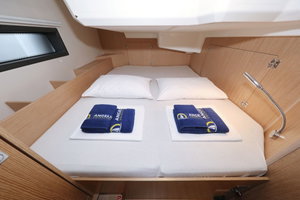 Bavaria C42 „Maupiti“ – fotka 25