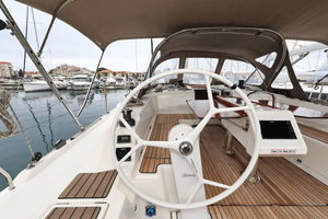 Bavaria C42 „Maupiti“ – fotka 9