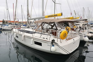 Bavaria C42 „Maupiti“ – fotka 48