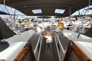 Bavaria Cruiser 37 „Sun Course“ – fotka 10