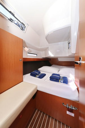 Bavaria Cruiser 37 „Sun Course“ – fotka 25