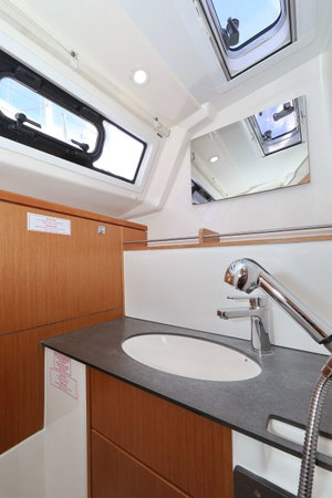 Bavaria Cruiser 37 „Sun Course“ – fotka 36