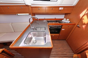 Bavaria Cruiser 37 „Sun Course“ – fotka 23