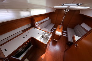 Dufour 350 „Papillon“ – fotka 3