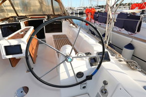 Dufour 350 „Papillon“ – fotka 9