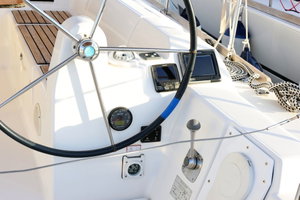 Dufour 350 „Papillon“ – fotka 38