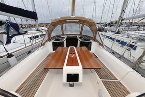 Dufour 350 „Sweet Lady“ – fotka 9
