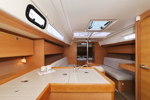Dufour 350 „Sweet Lady“ – fotka 18
