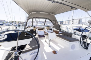 Dufour 37 „Lumi“ – fotka 7