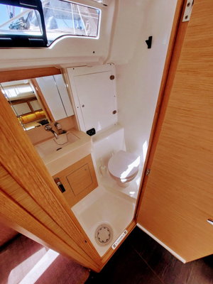 Dufour 37 „Nessie“ – fotka 5