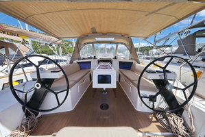 Dufour 390 „Olmato“ – fotka 7