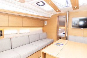 Dufour 390 „Olmato“ – fotka 21