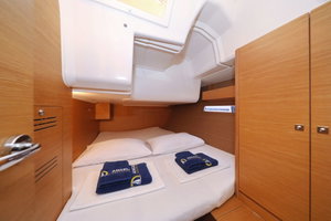 Dufour 412 GL „Family Office“ – fotka 25