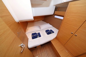 Dufour 412 GL „Family Office“ – fotka 24