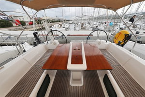 Dufour 412 GL „Family Office“ – fotka 11
