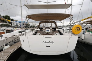 Dufour 430 GL „Friendship“ – fotka 1