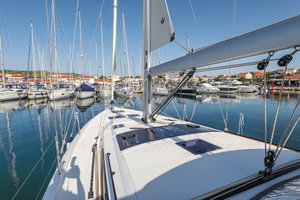 Dufour 470 „Amber“ – fotka 13