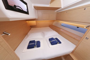Dufour 470 „Amber“ – fotka 32