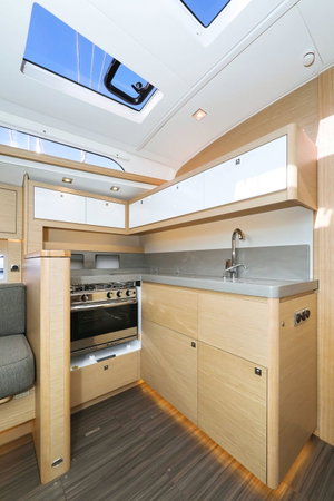 Dufour 470 „Amber“ – fotka 20