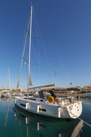 Dufour 470 „Amber“ – fotka 46